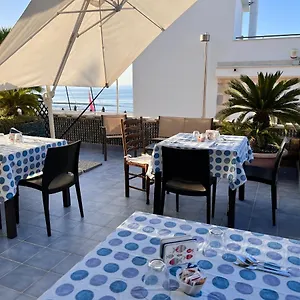 L'onda Bed & Breakfast Marina di Ragusa